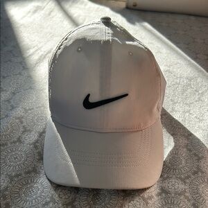 Nike White Baseball Cap